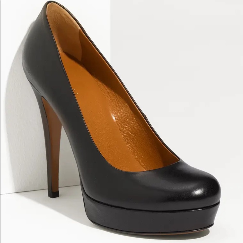 Gucci Betty Platform Pump Black 39